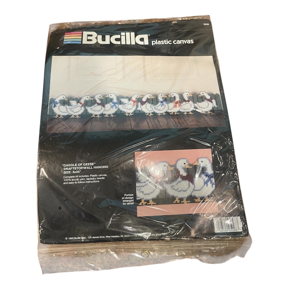 Bucilla Gaggle of Geese Plastic Canvas‎ Kit Vintage 1990 Draftstop Wall Decor